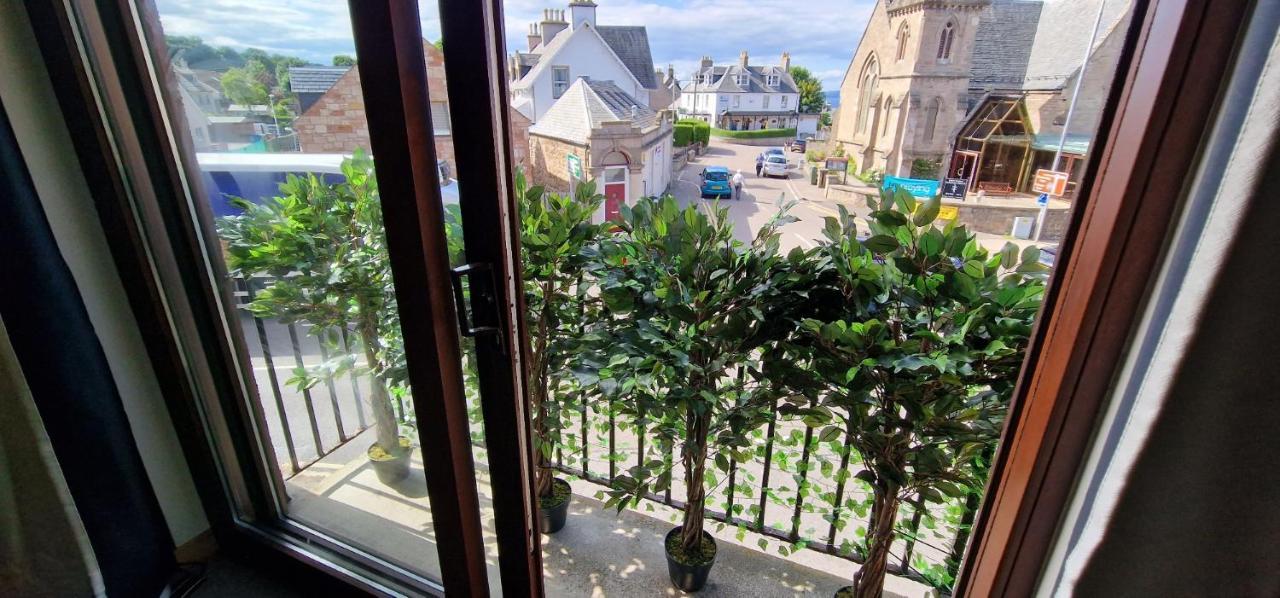 Colin Young Place Nairn Kültér fotó