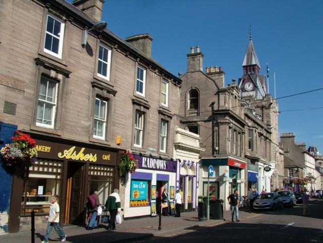 Colin Young Place Nairn Kültér fotó